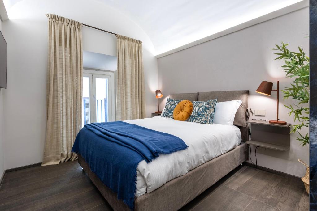 Petra Exclusive Apartment Near the Pantheon