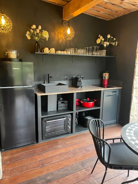 A Vadina - Hébergements de charme avec piscine & spa, Porticcio - Suite With Terrace