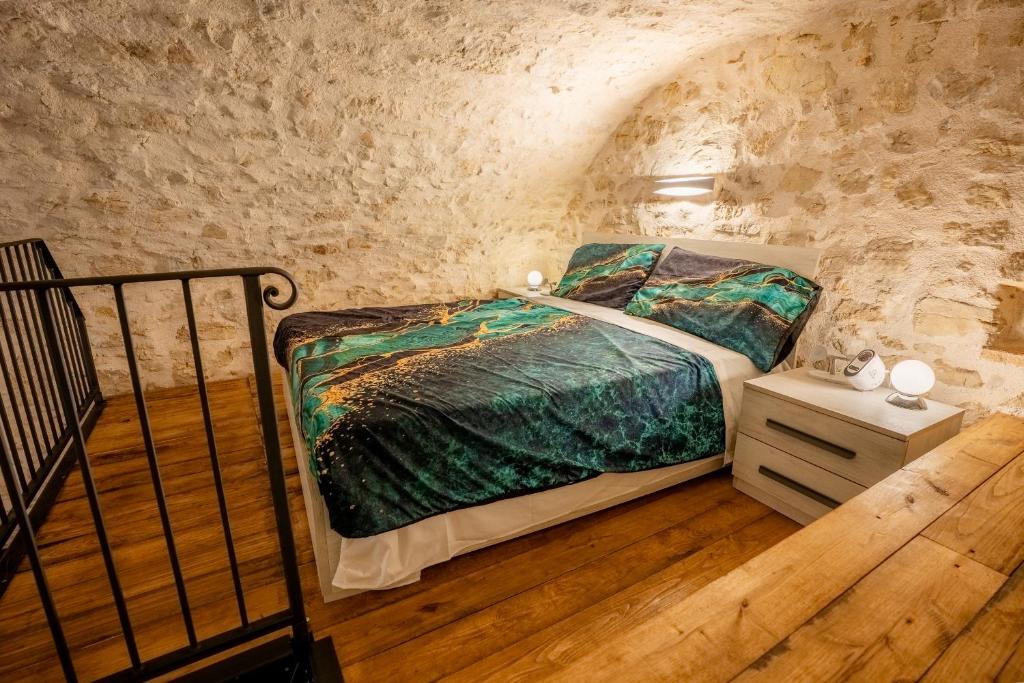 Caves Escape - Grotta con vista