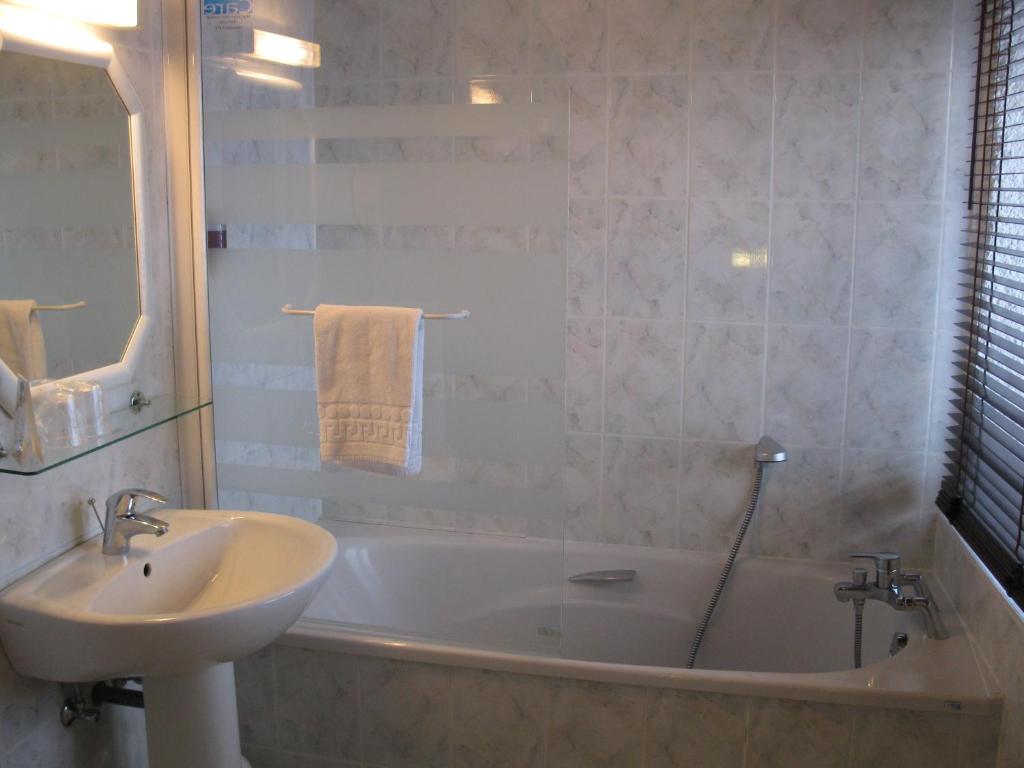 Auberge des Trois Châteaux – photo 30