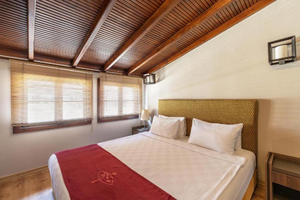 فضای داخلی Alp Pasa Fiore Garden Suites - Special Class در آنتالیا - تصویر ۳