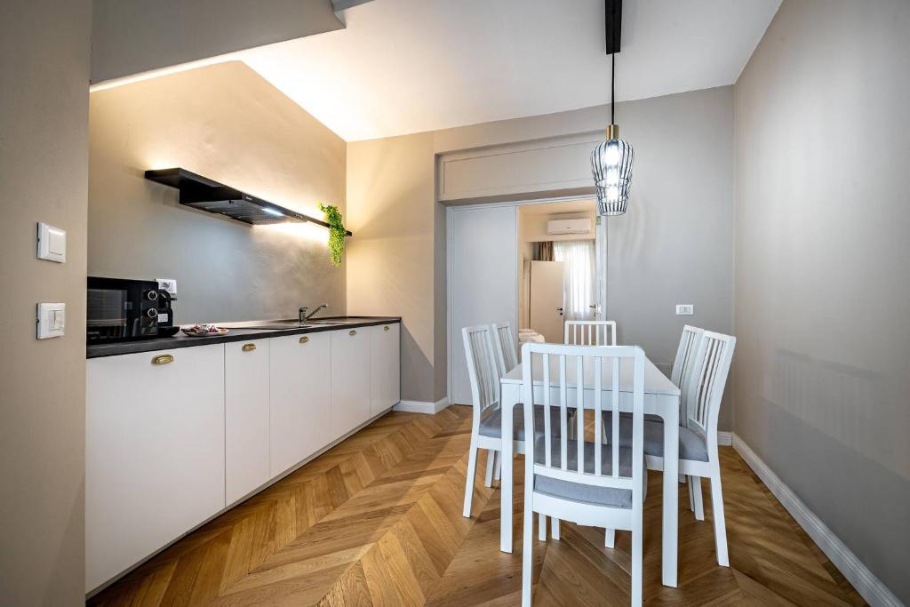 YD Liberta plaza 3 bedrooms