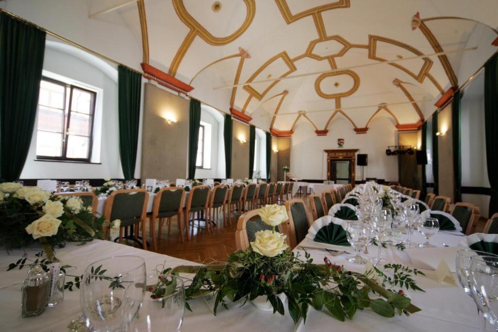Restaurace v ubytování Schloss Hotel Zeillern