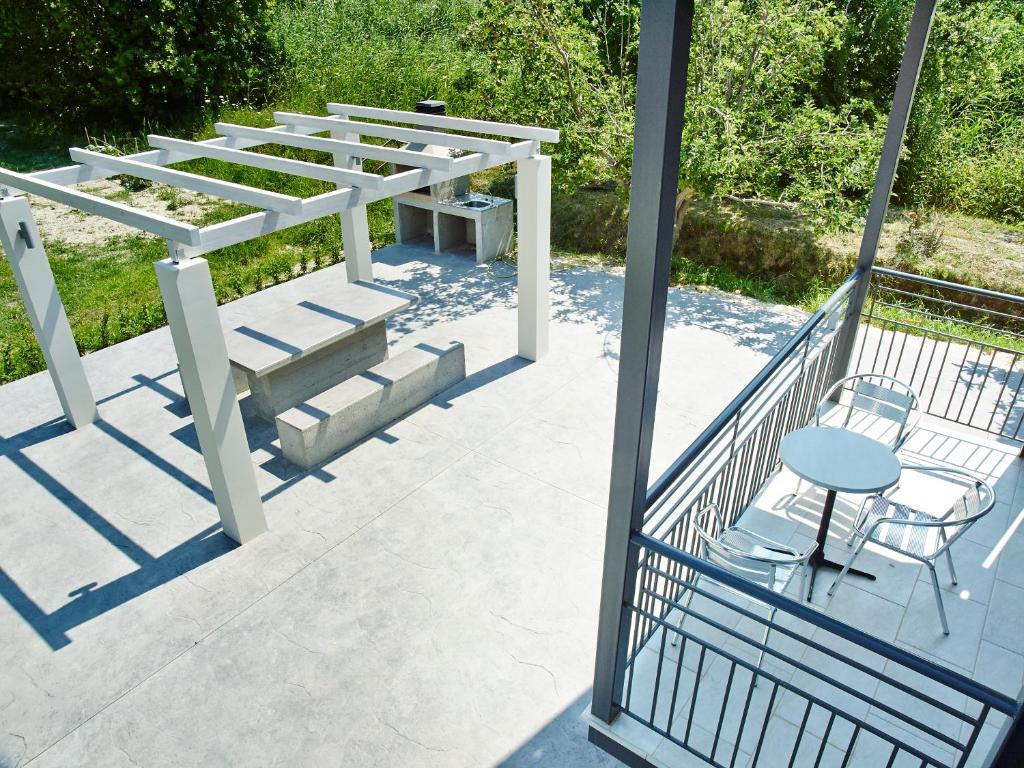 A balcony or terrace at Cosmos Apartments