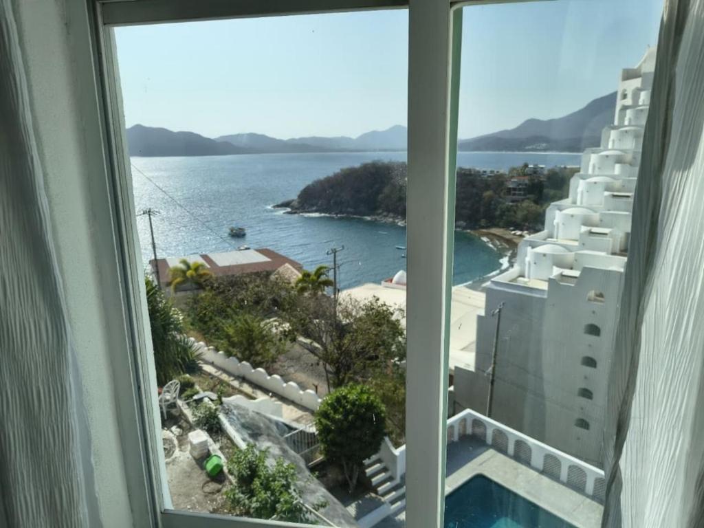 Manzanillo Home with Stunning Roof Top Ocean Views