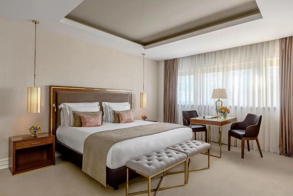 Executive Suite with Terrace