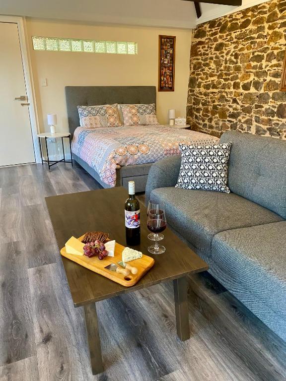 Gallery image of Settlers Cottage in McLaren Vale
