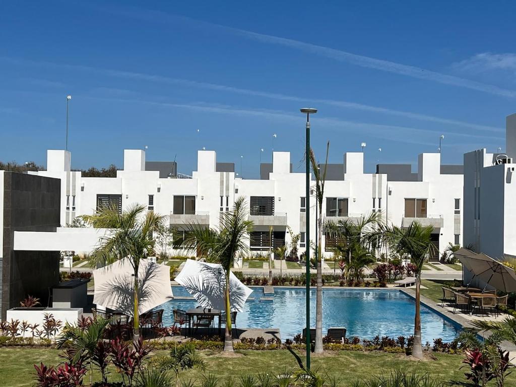 Your oasis of calm close to the beach - Casa De Tres Dormitorios