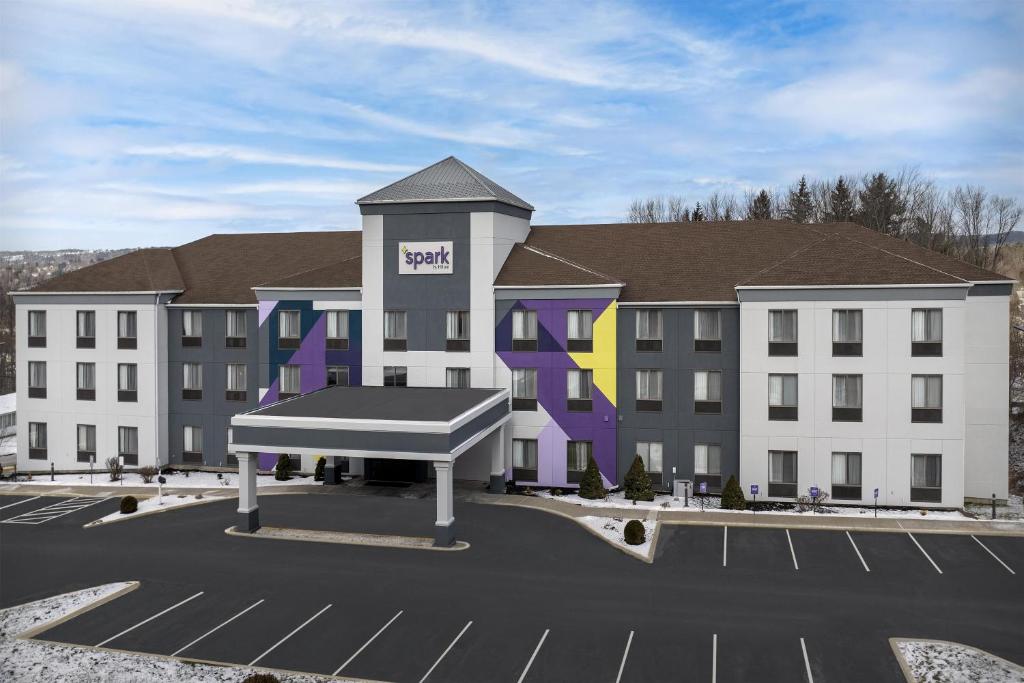 Spark by Hilton Vestal Binghamton University Area photo