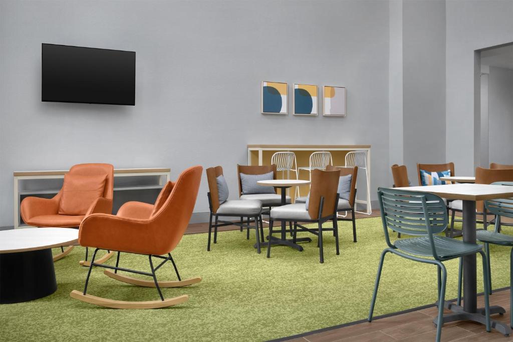 Spark by Hilton Vestal Binghamton University Area photo
