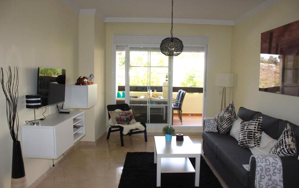 Kuchnia lub aneks kuchenny w obiekcie Benalmádena Del Mar Apartments