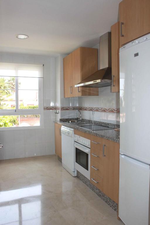 Kuchnia lub aneks kuchenny w obiekcie Benalmádena Del Mar Apartments
