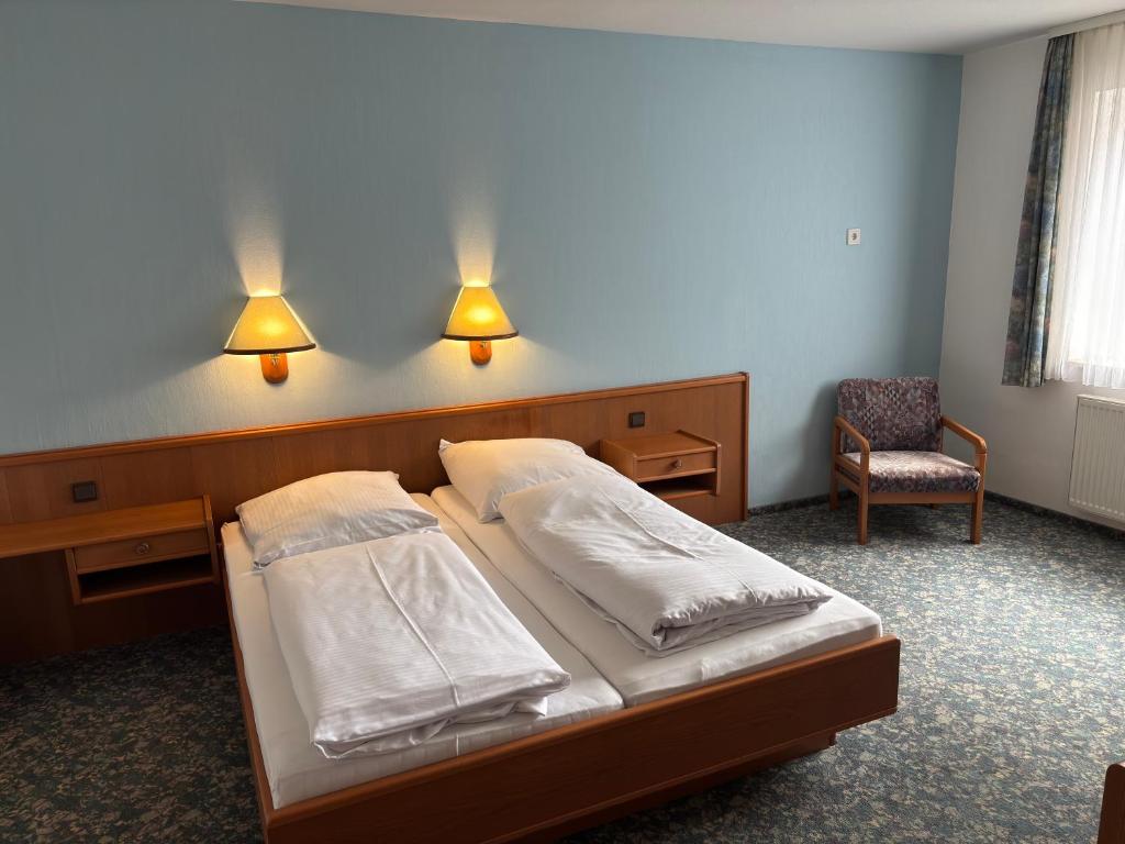 Hotel Restaurant Zum Jägerheim mit Innenpool - Camera Doppia - Accesso Disabili