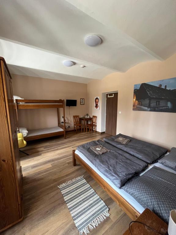 Wellness hotel - Viktorka, herecký dům - 四人部屋 - バリアフリー対応