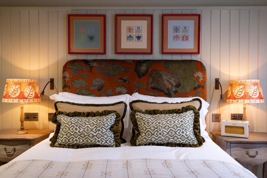 Potters Heron Hotel - 