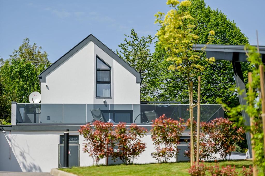 Vineyard Escape with Private Pool - near Varaždin by Destination GREEN Croatia - Three-Bedroom House