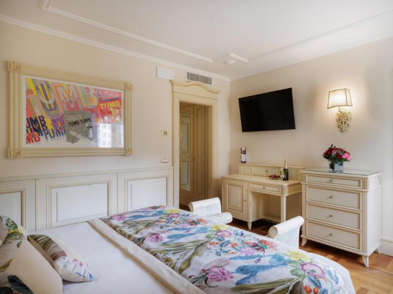 Hotel De Paris Sanremo - Superior Double Room