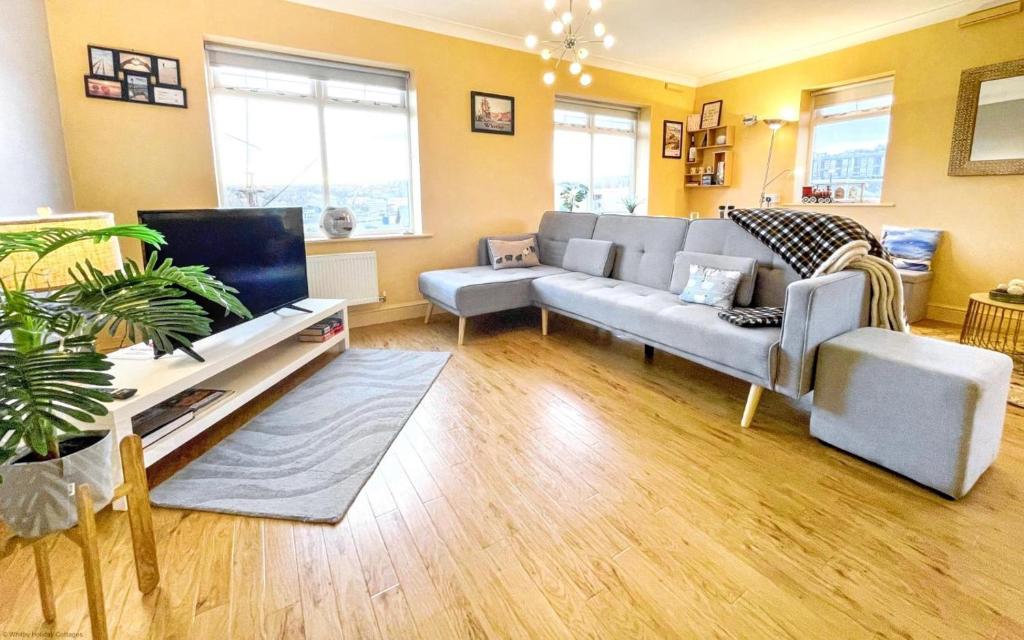 a living room with a couch and a tv at 2 Bed in Whitby oc-h31801 in Whitby