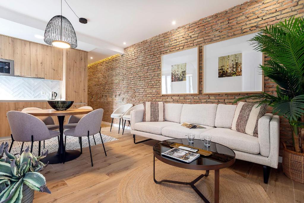 Genteel Home Buensuceso