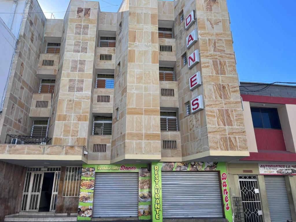 an apartment building in the city of hyderabad at Hotel Danes Barranquilla in Barranquilla