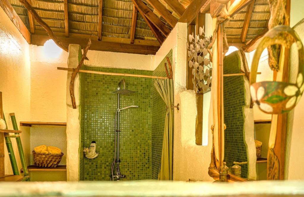 Charming 1BR Garden Bungalow - photo 9 - Moorea, Polynésie