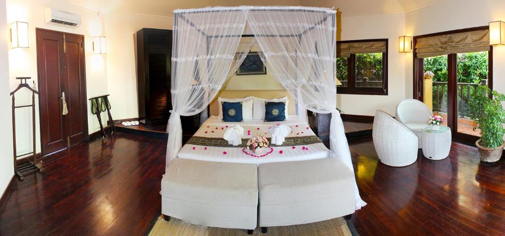 Bungalow Nhìn Ra Vườn