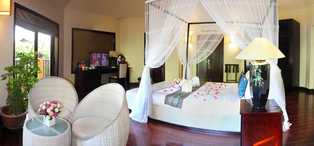 Bungalow Nhìn Ra Vườn