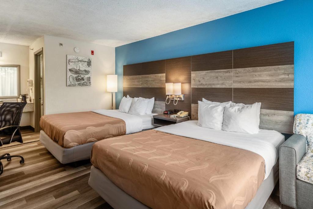 Quality Inn Branson On the Strip - 