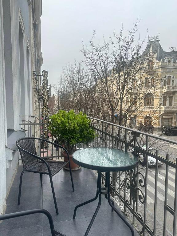 Sweet Home Agmashenebeli در تفلیس