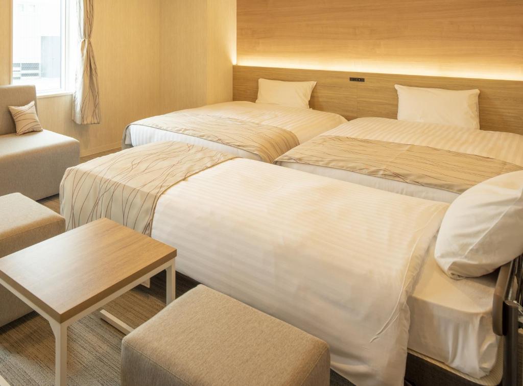 HOTEL AMANEK Asahikawa - Номер Делюкс Тройной