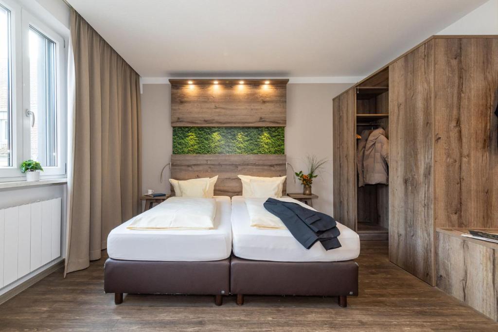 Hotel Alter Kranen - Triple Room