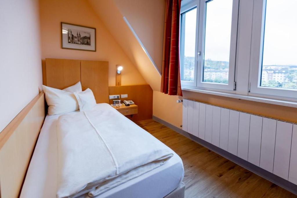 Hotel Alter Kranen - Single Room