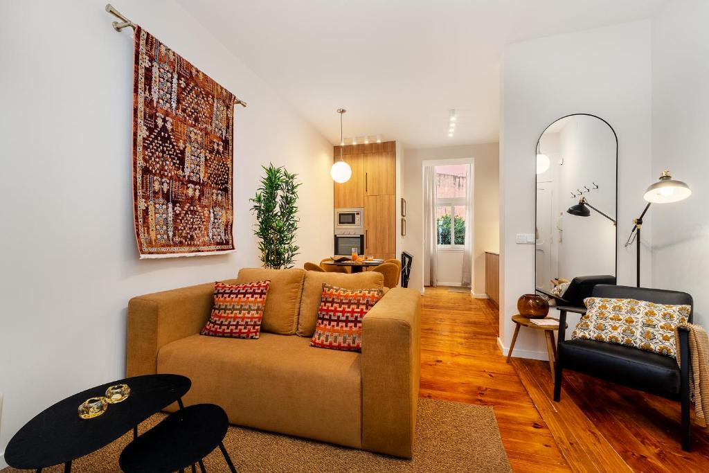 WHome Authentic Lisbon Flat Near Penha de França Views