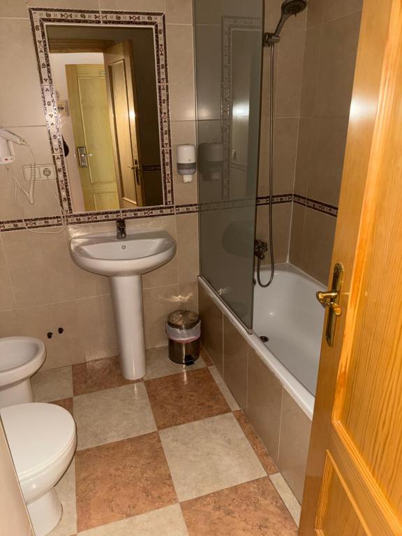 Hostal Cabañas - Triple Room