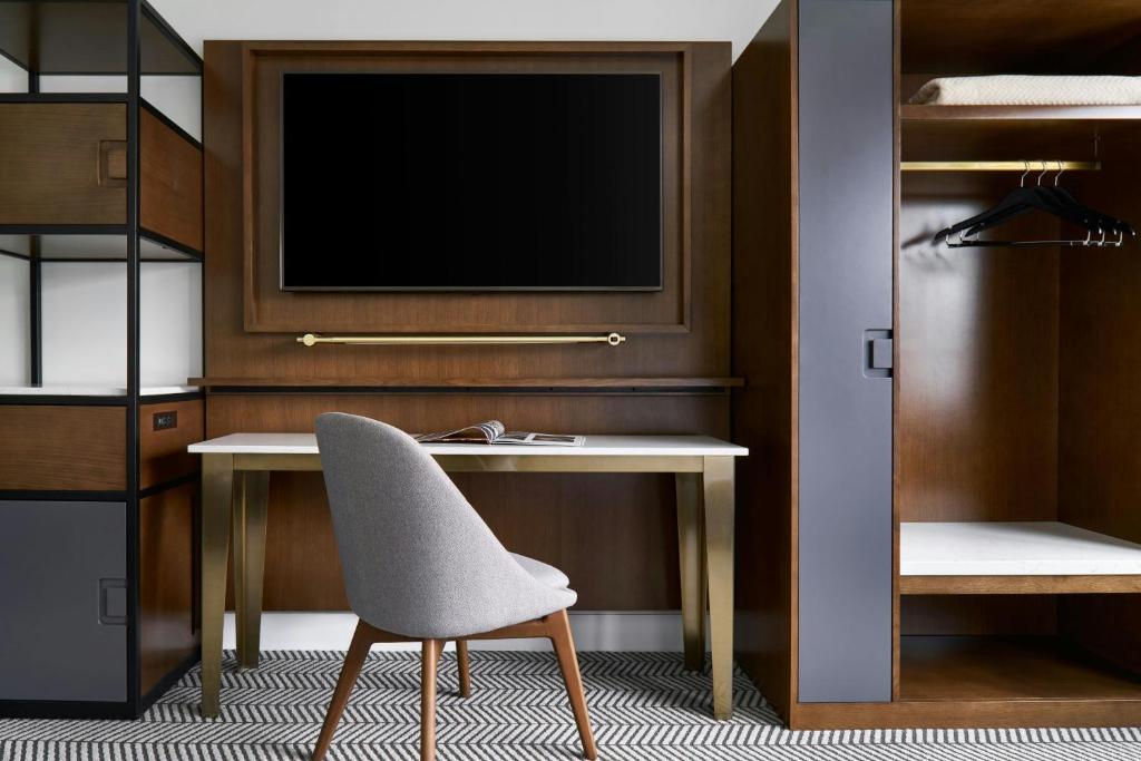 ARC Hotel, Washington DC, Series by Marriott - Deluxe Zimmer Mit Kingsize-Bett Und Stadtblick