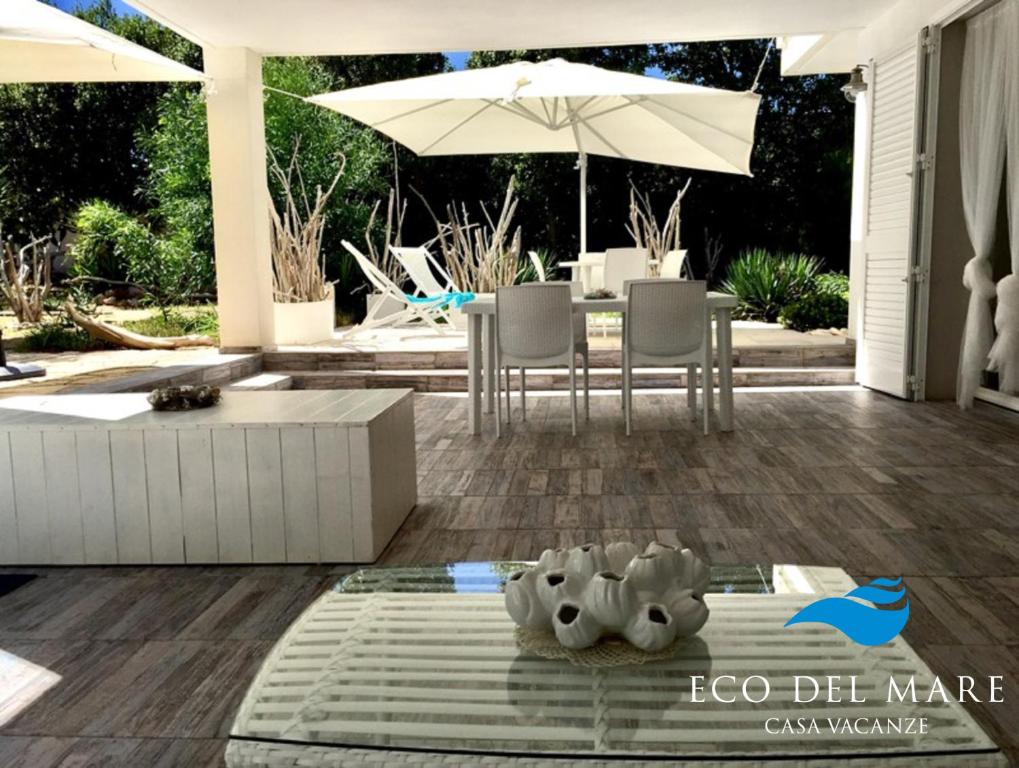 A patio or other outdoor area at Eco del Mare
