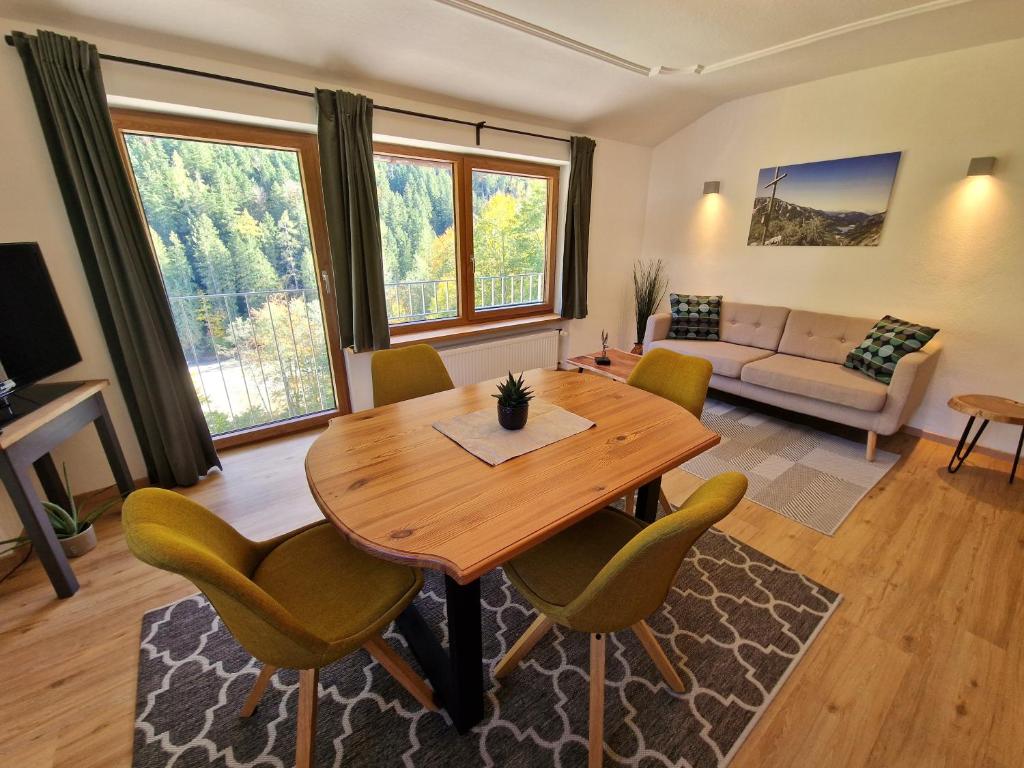 Et opholdsområde på Appartement Woidrauschen