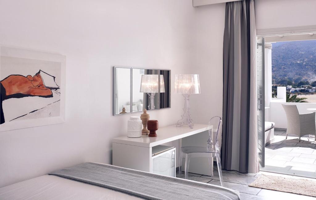 Ios Palace Hotel & Spa - 2