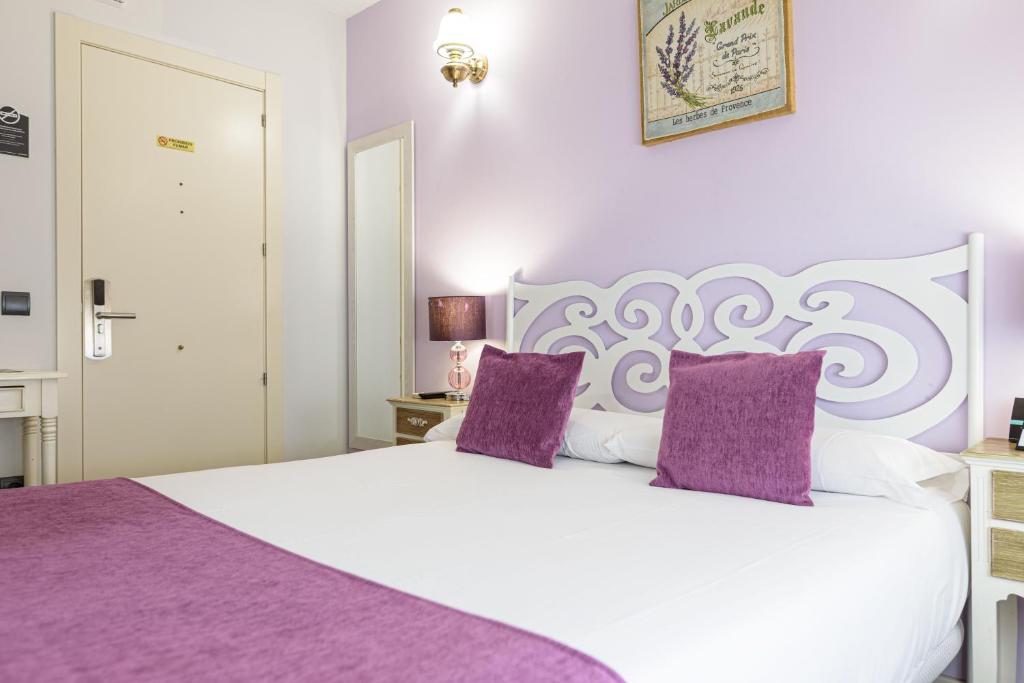 Alda Centro Zamora - Economy Double Room