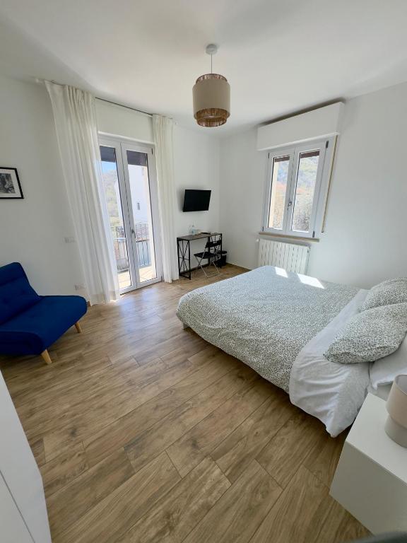 Pennadomo Climbing House - Triple Room With Private Bathroom