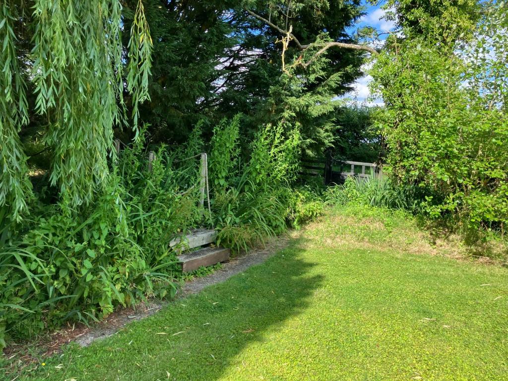 Valley Farmhouse, Westhall 8