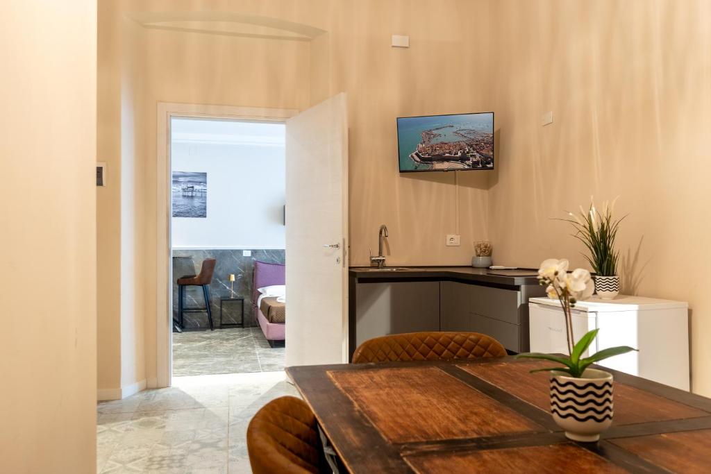 Suebi Central - Deluxe Rooms & Family Suites - Suite Deluxe
