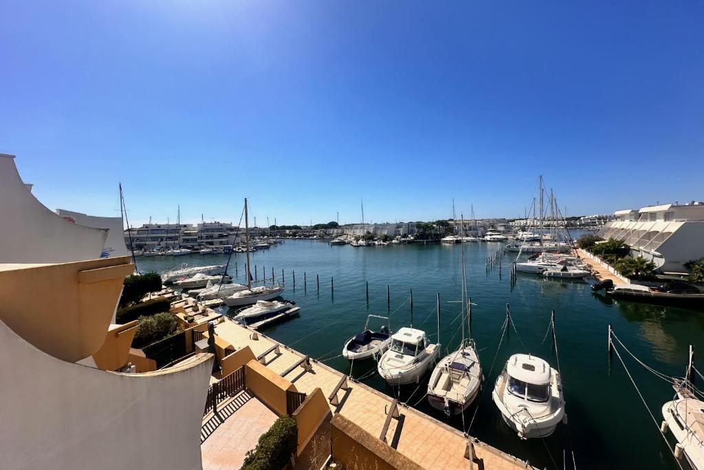 Le Plaisancier - Appartement Terrasse Vue sur le Port de Plaisance parking