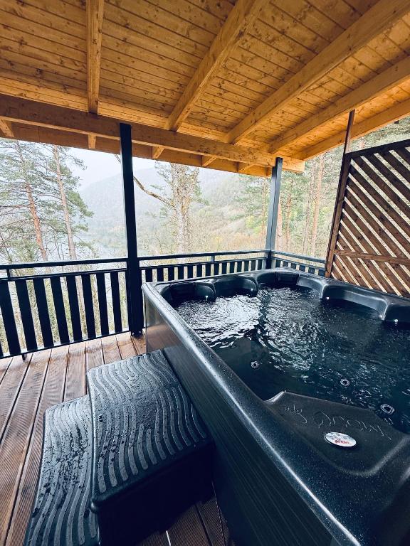 Cabanes et Lodges du Belvedere - Superior Chalet