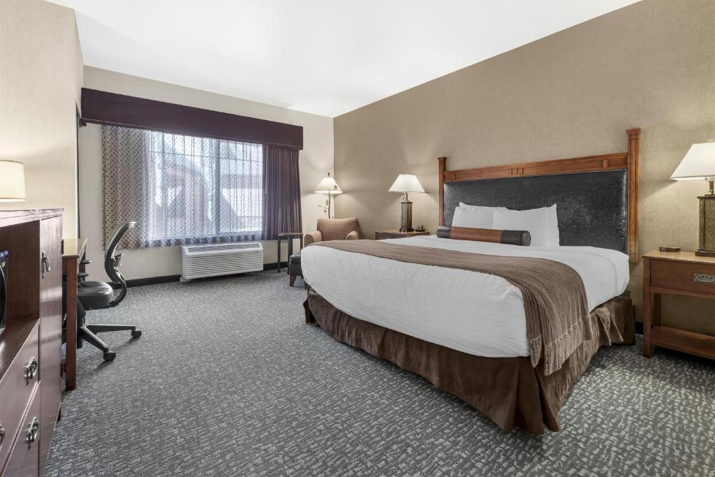 Best Western PLUS Bryce Canyon Grand Hotel - Housity