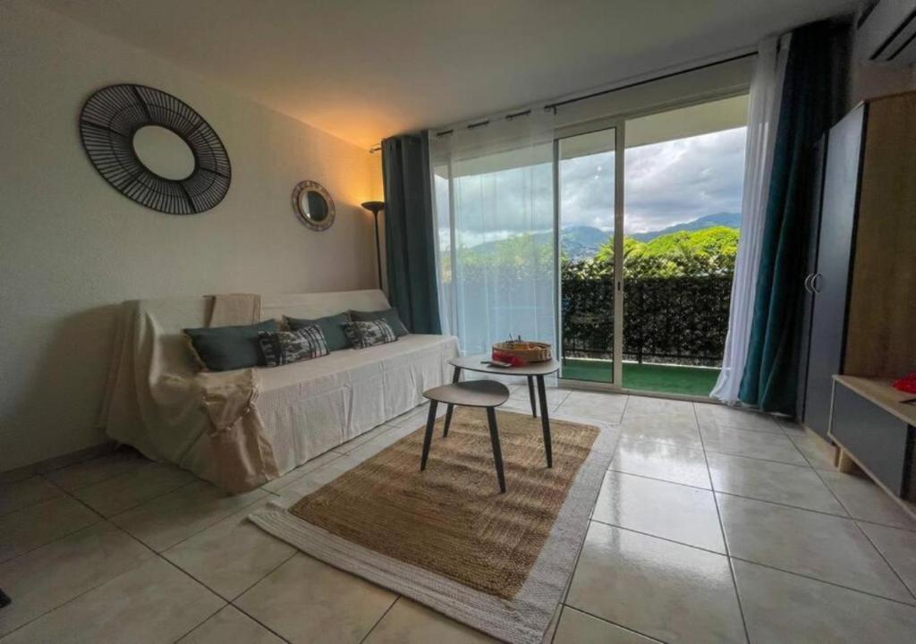 Nahiti lodge proche centre ville, hôpital,piscine - photo 2 - Tahiti, Polynésie