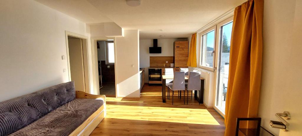 Alpenrose Ferienwohnung - Housity