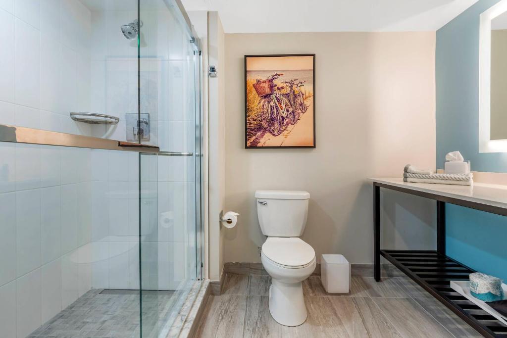 Cambria Hotel Ocean City - Bayfront - 