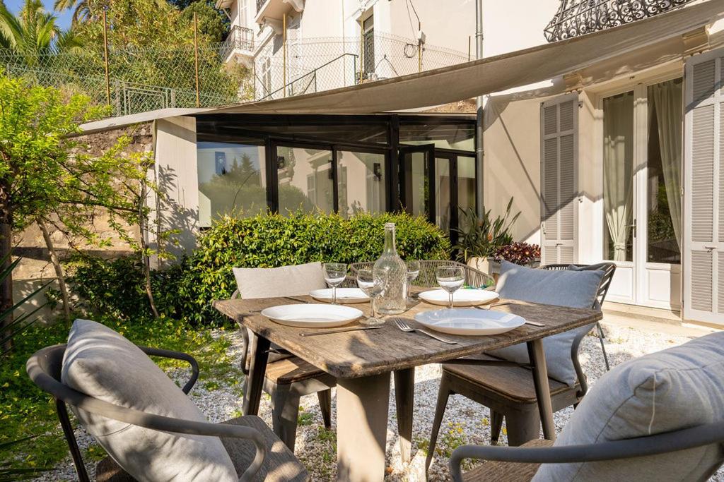 L'OASIS DU BONHEUR pied-a-terre avec jardin
