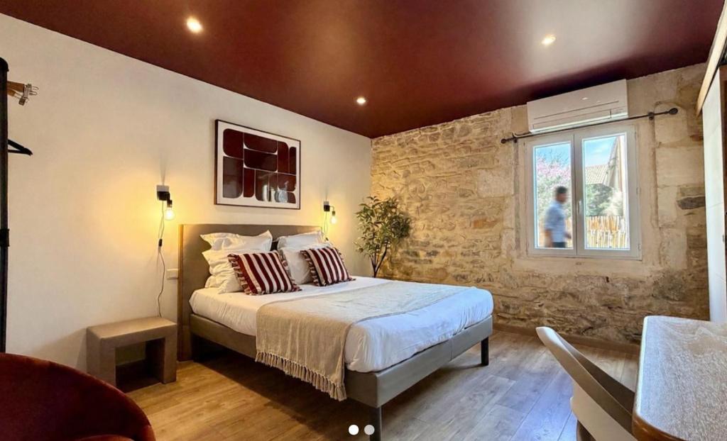 Hotel Le Galambre - 泳池景双人间